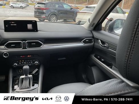 Used 2022 MAZDA CX-5 AWD 2.5 S w/ Premium Package image 18