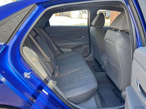 Used 2026 Hyundai Elantra SEL Sport Premium w/ Cargo Package FWD image 35