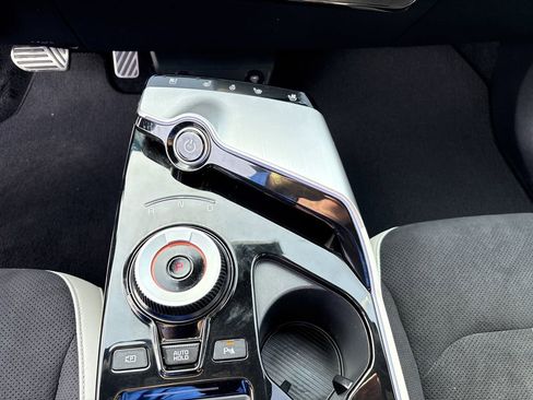 Used 2024 Kia EV6 GT-Line image 24