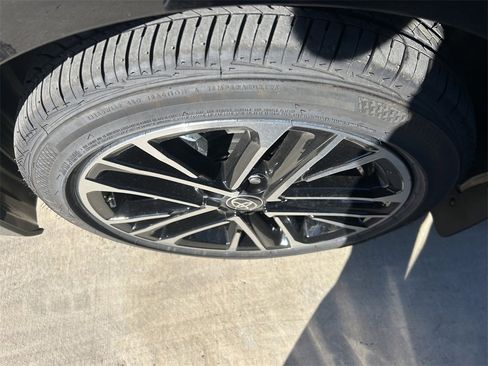 New 2026 Toyota Camry XLE image 9