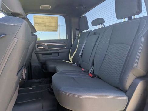 New 2026 RAM 2500 Big Horn AWD/4WD image 18
