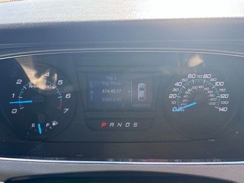 Used 2018 Ford Taurus SE image 12