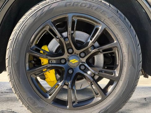 Used 2022 Dodge Durango R/T w/ Blacktop Package image 3