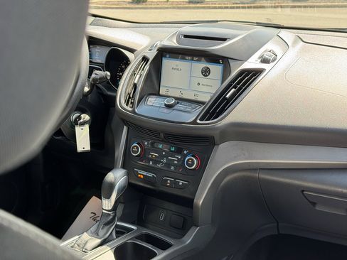 Used 2018 Ford Escape SE AWD/4WD image 18