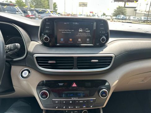 Used 2021 Hyundai Tucson Limited FWD image 10