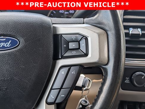 Used 2019 Ford F250 Lariat w/ Lariat Value Package AWD/4WD image 25