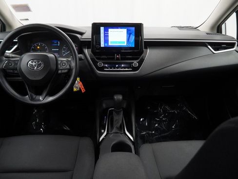 Used 2023 Toyota Corolla LE image 24