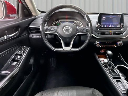 Used 2020 Nissan Altima 2.5 SV AWD/4WD image 8