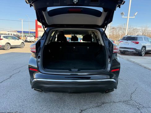 Used 2015 Nissan Murano S image 8