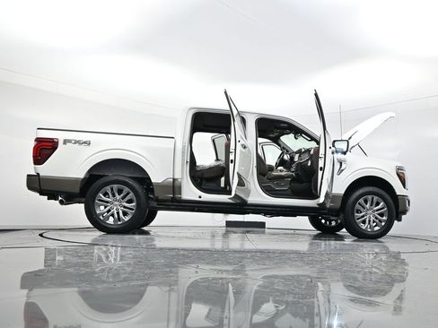 New 2025 Ford F150 King Ranch w/ FX4 Off-Road Package image 53