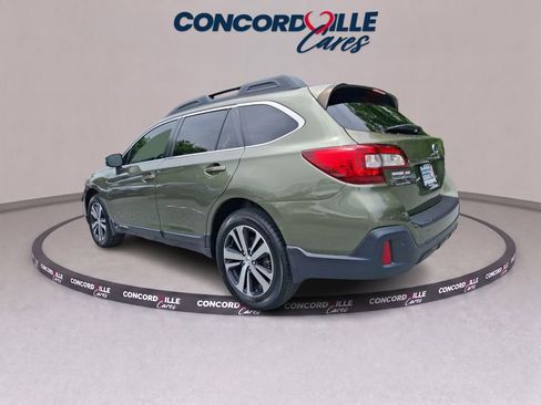 Used 2019 Subaru Outback 2.5i Limited AWD/4WD image 4