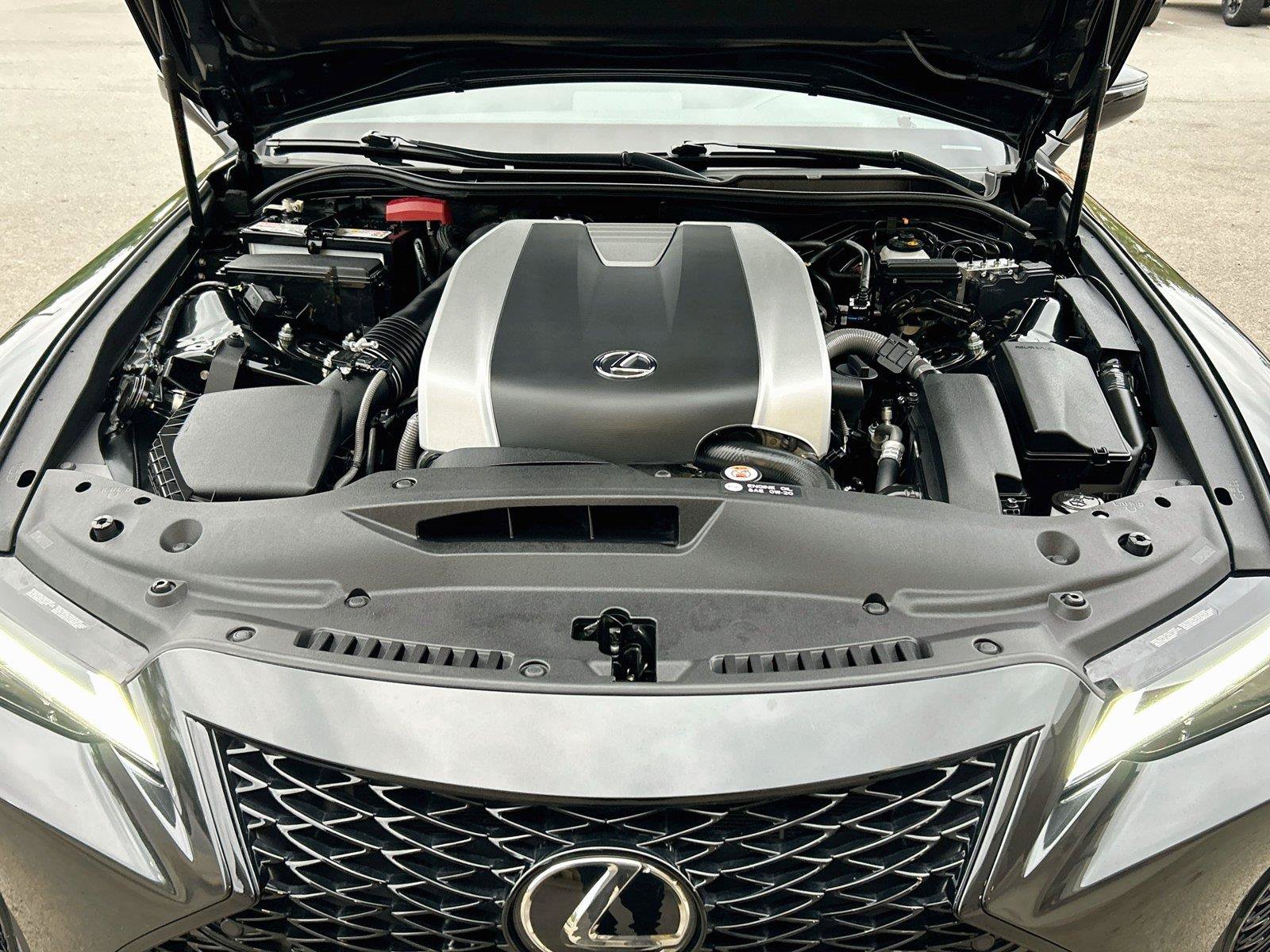 Used 2025 Lexus IS 350 F Sport w/ Accessory Package RWD image 10