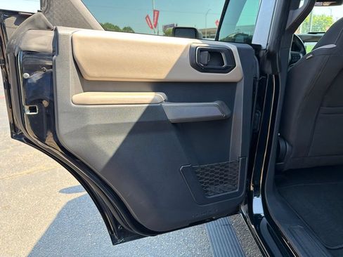 Used 2022 Ford Bronco Wildtrak AWD/4WD image 29