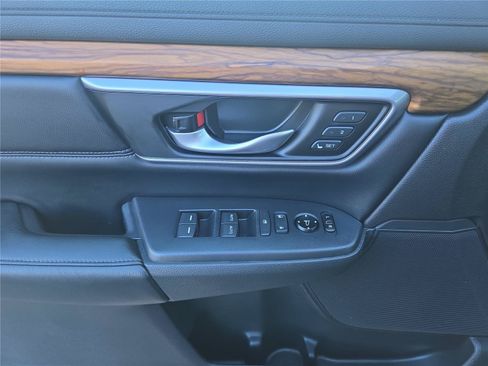 Used 2017 Honda CR-V EX-L image 14