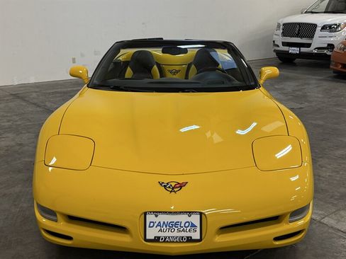 Used 2002 Chevrolet Corvette Convertible w/ Preferred Equipment Group2 RWD image 34
