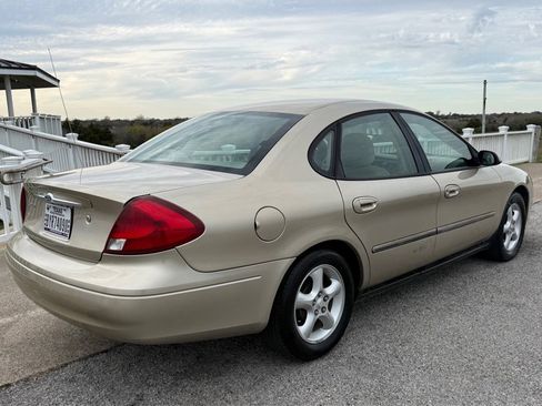 Used 2001 Ford Taurus SES image 5