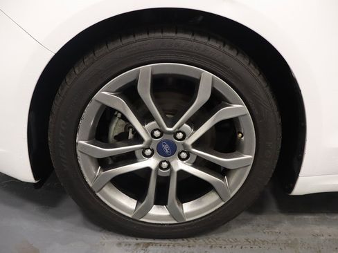 Used 2020 Ford Fusion Titanium image 25
