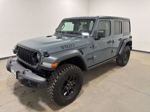 Used 2024 Jeep Wrangler Unlimited Sport AWD/4WD image 7
