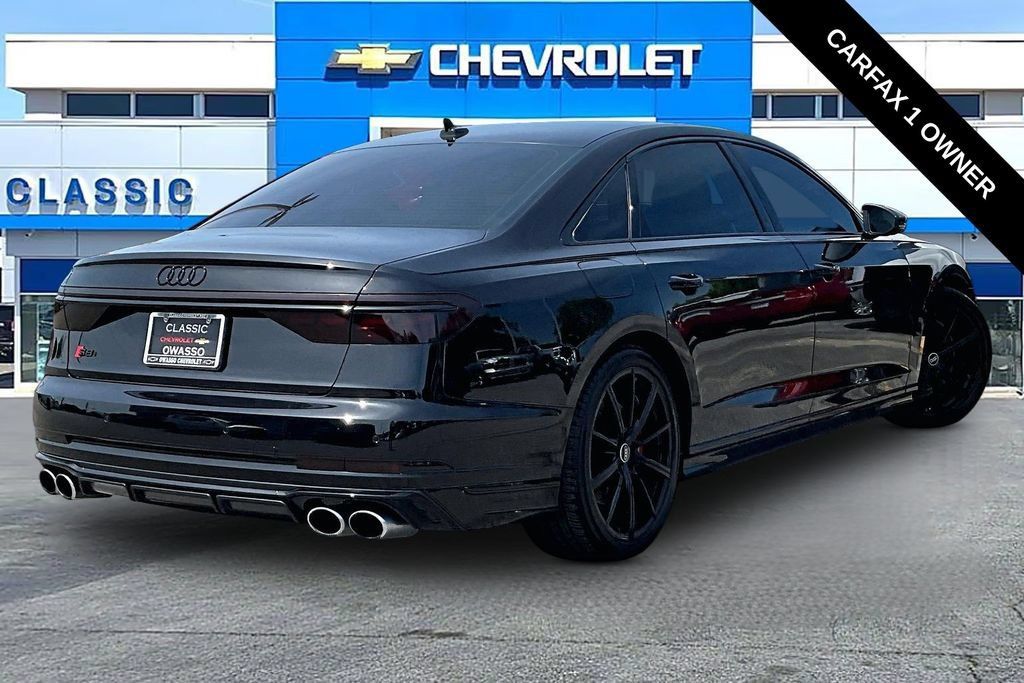 Used 2023 Audi S8 AWD/4WD image 19