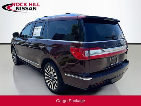 Used 2019 Lincoln Navigator Reserve AWD/4WD image 5