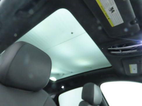 Used 2020 Porsche Cayenne image 19