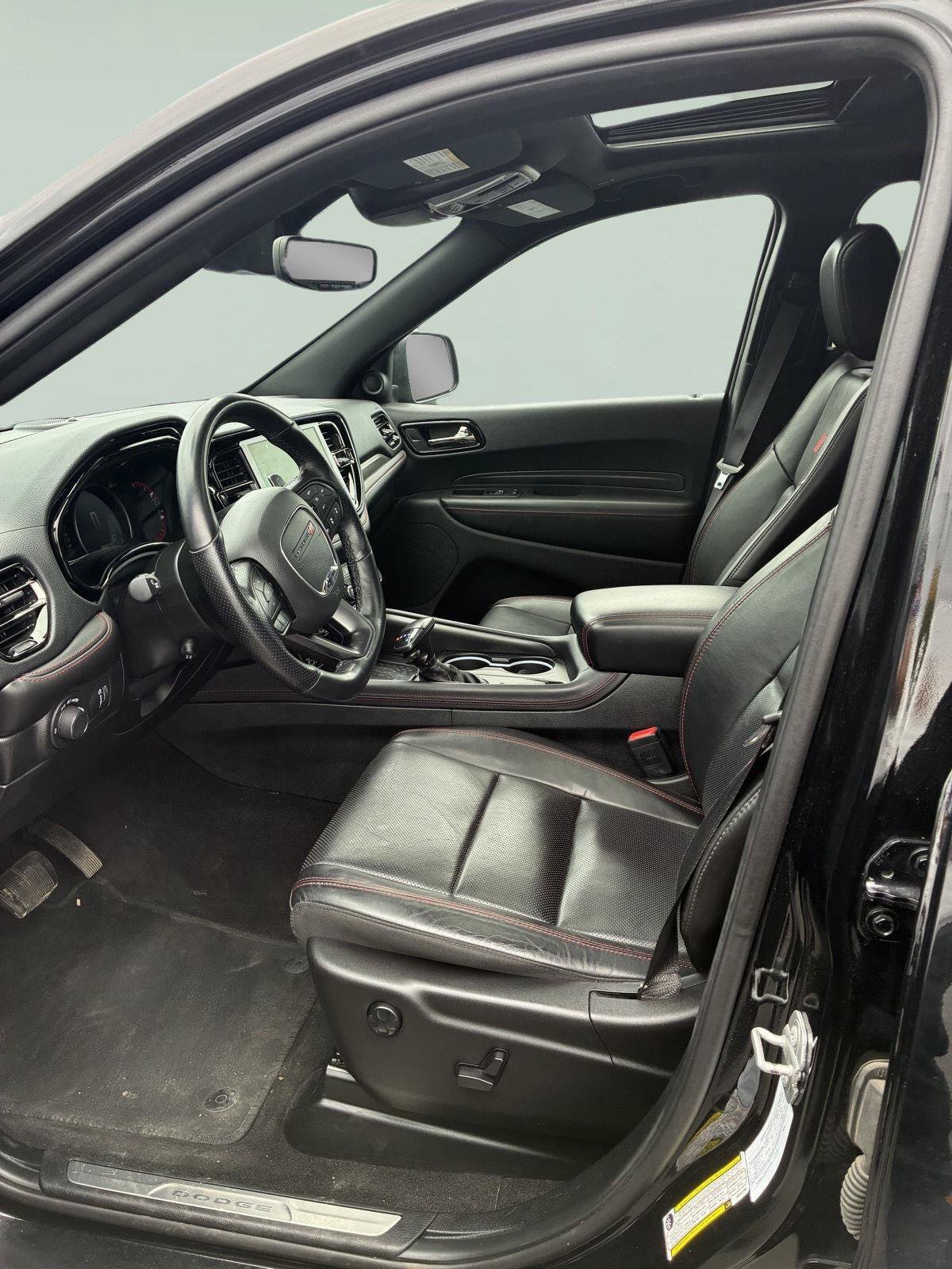 Used 2025 Dodge Durango R/T AWD/4WD image 16