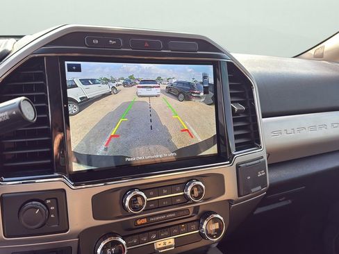Used 2022 Ford F250 Lariat AWD/4WD image 18