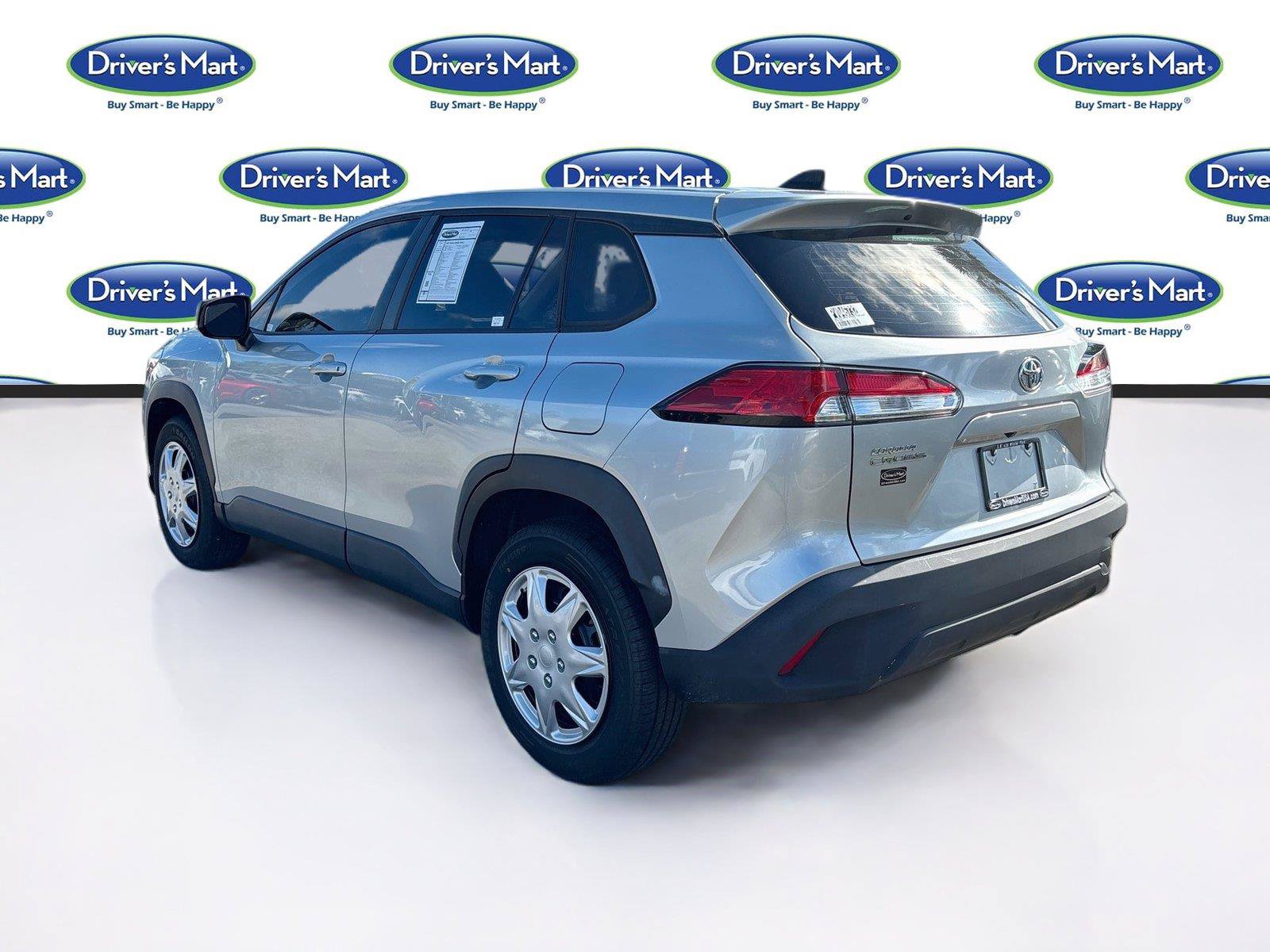 Used 2023 Toyota Corolla Cross L FWD image 5