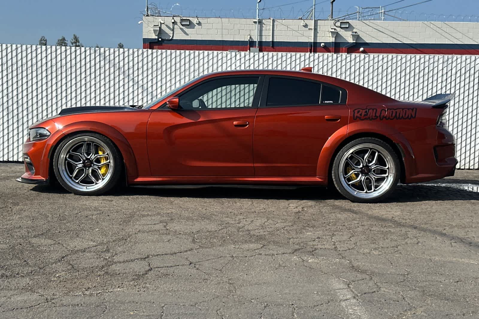Used 2022 Dodge Charger Scat Pack RWD image 5