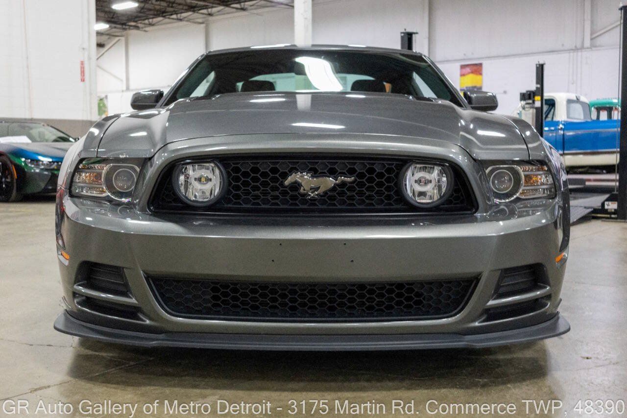 Used 2014 Ford Mustang GT Premium w/ GT Track Package RWD image 12