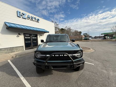 Used 2021 Ford Bronco First Edition AWD/4WD image 2