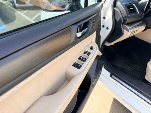 Used 2016 Subaru Legacy 3.6R Limited AWD/4WD image 11
