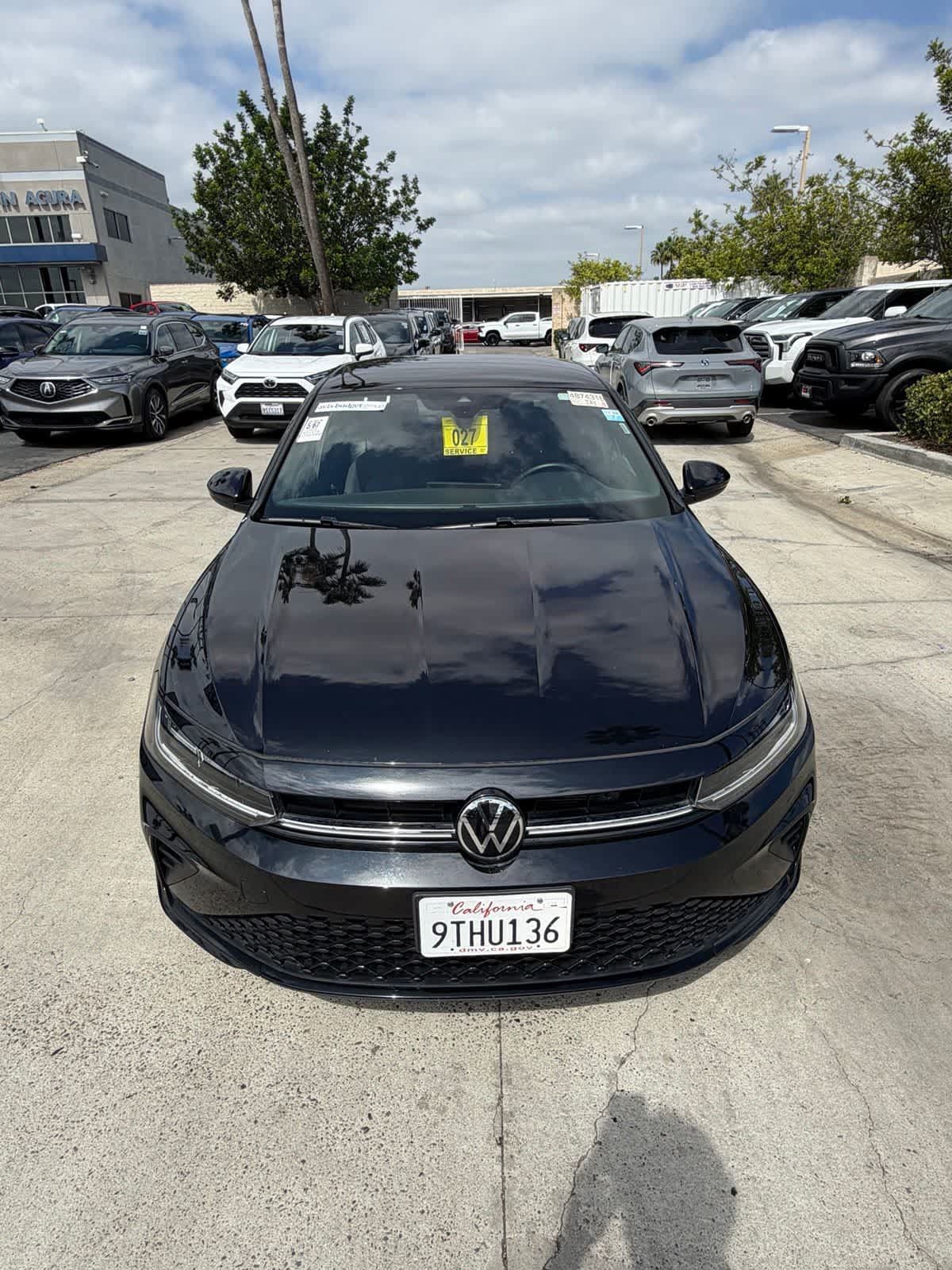 Used 2025 Volkswagen Jetta Sport FWD image 2