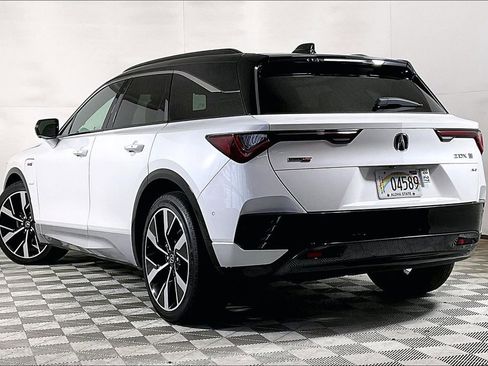 Used 2024 Acura ZDX Type S AWD/4WD image 13
