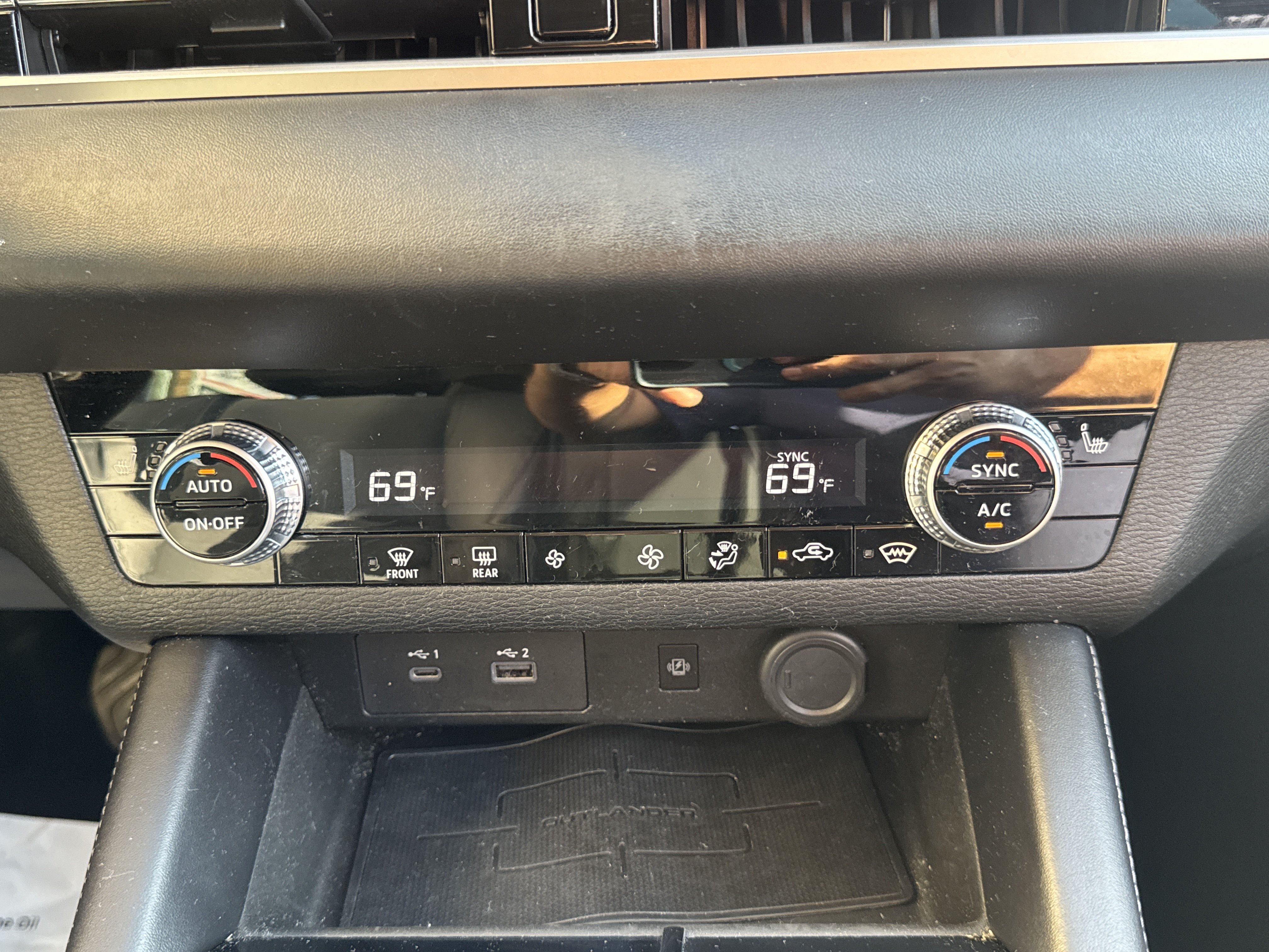 Used 2022 Mitsubishi Outlander SE AWD/4WD image 17