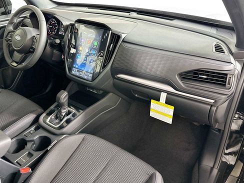 Certified 2025 Subaru Forester Premium w/ Convenience Package #2 image 27