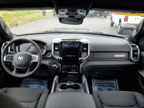 Used 2026 RAM 1500 Big Horn AWD/4WD image 16