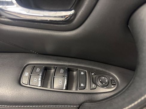 Used 2024 INFINITI QX80 Luxe image 29