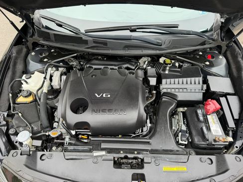 Used 2021 Nissan Maxima 3.5 SV w/ Floor Mat Group FWD image 31