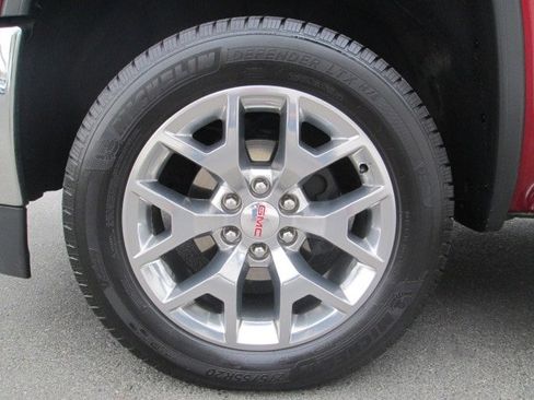 Used 2018 GMC Sierra 1500 SLT AWD/4WD image 10
