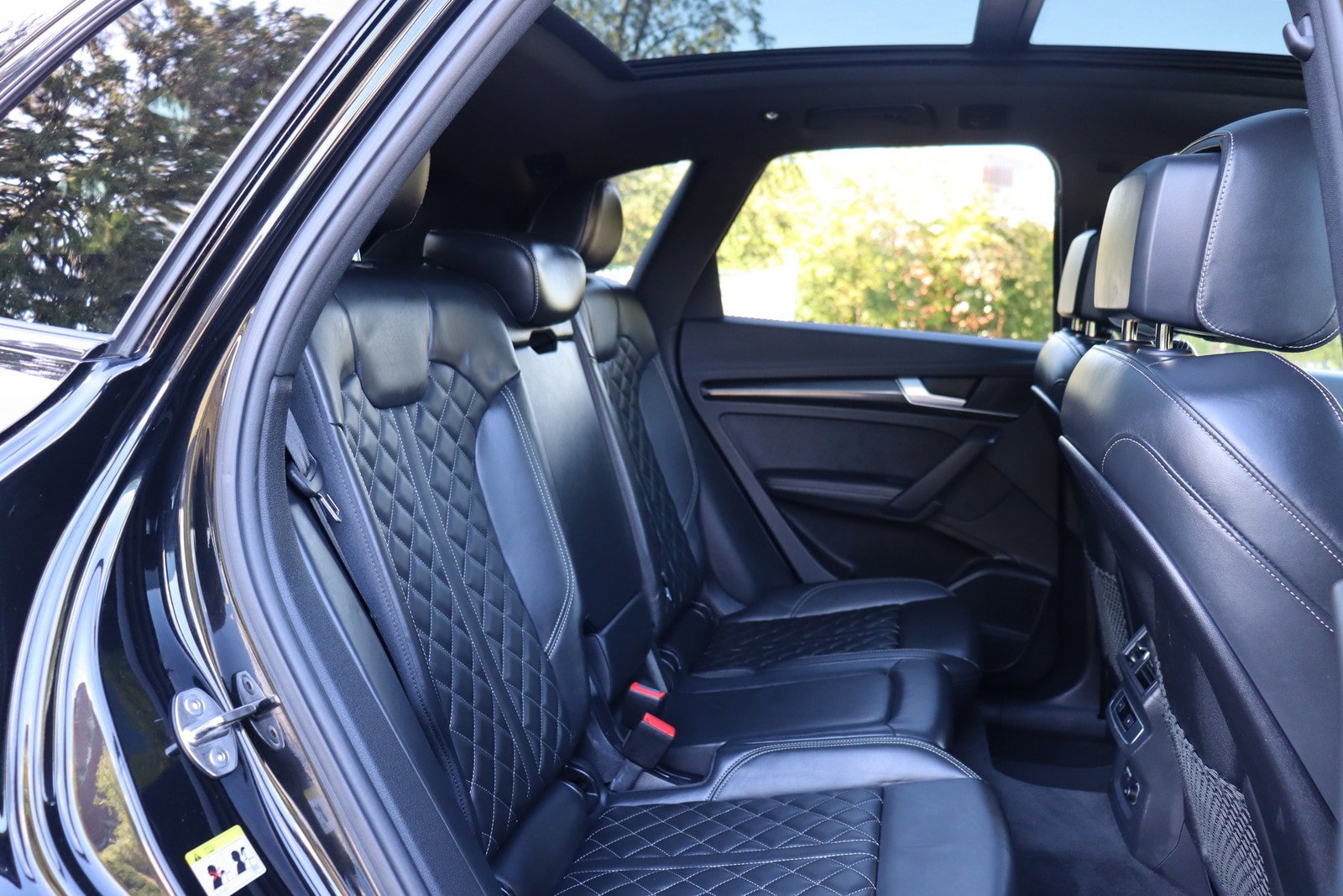 Used 2023 Audi SQ5 Premium Plus w/ Premium Plus Package AWD/4WD image 19