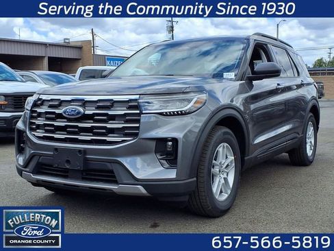 New 2026 Ford Explorer Active w/ Active Comfort Package RWD image 1