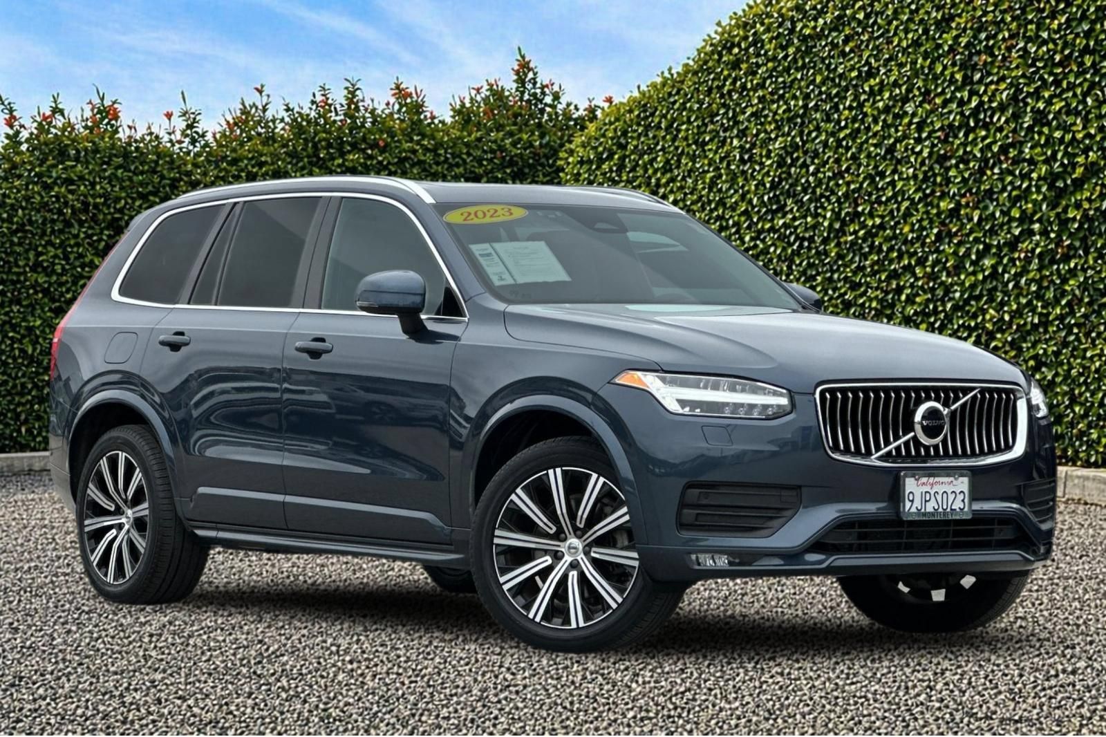Used 2023 Volvo XC90 B5 Core w/ Protection Package Premier AWD/4WD image 2
