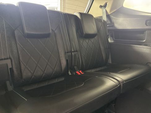 Used 2024 Volkswagen Atlas SEL Premium R-Line AWD/4WD image 26