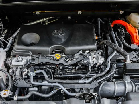 Used 2024 Toyota Venza Nightshade image 28