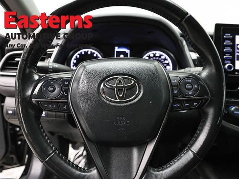 Used 2024 Toyota Camry SE w/ Convenience Package FWD image 10