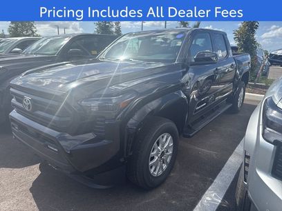 New 2025 Toyota Tacoma SR5