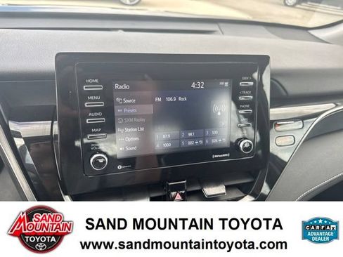 Used 2023 Toyota Camry SE FWD image 20