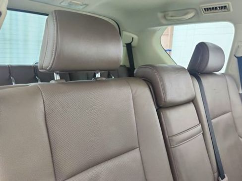 Used 2018 Lexus GX 460 Premium w/ Premium Package image 26