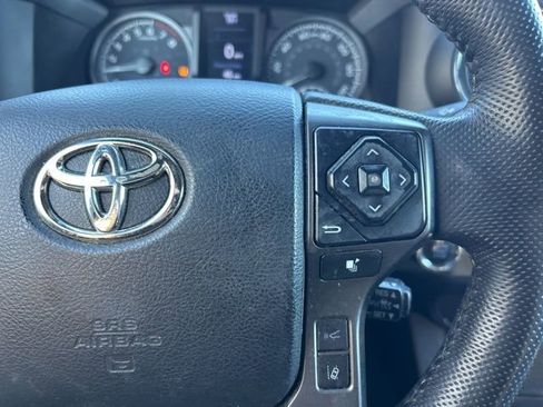 Used 2023 Toyota Tacoma TRD Off-Road image 19